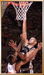 Duncan over Camby